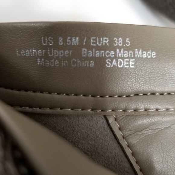 Franco Sarto Women's Sadee Taupe Suede Heeled Ankle Boots Booties Size 8.5 - Picture 6 of 6